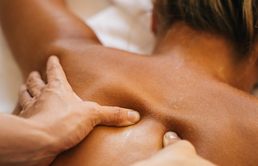 lady receiving back massage