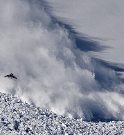 Skier caught in avalance